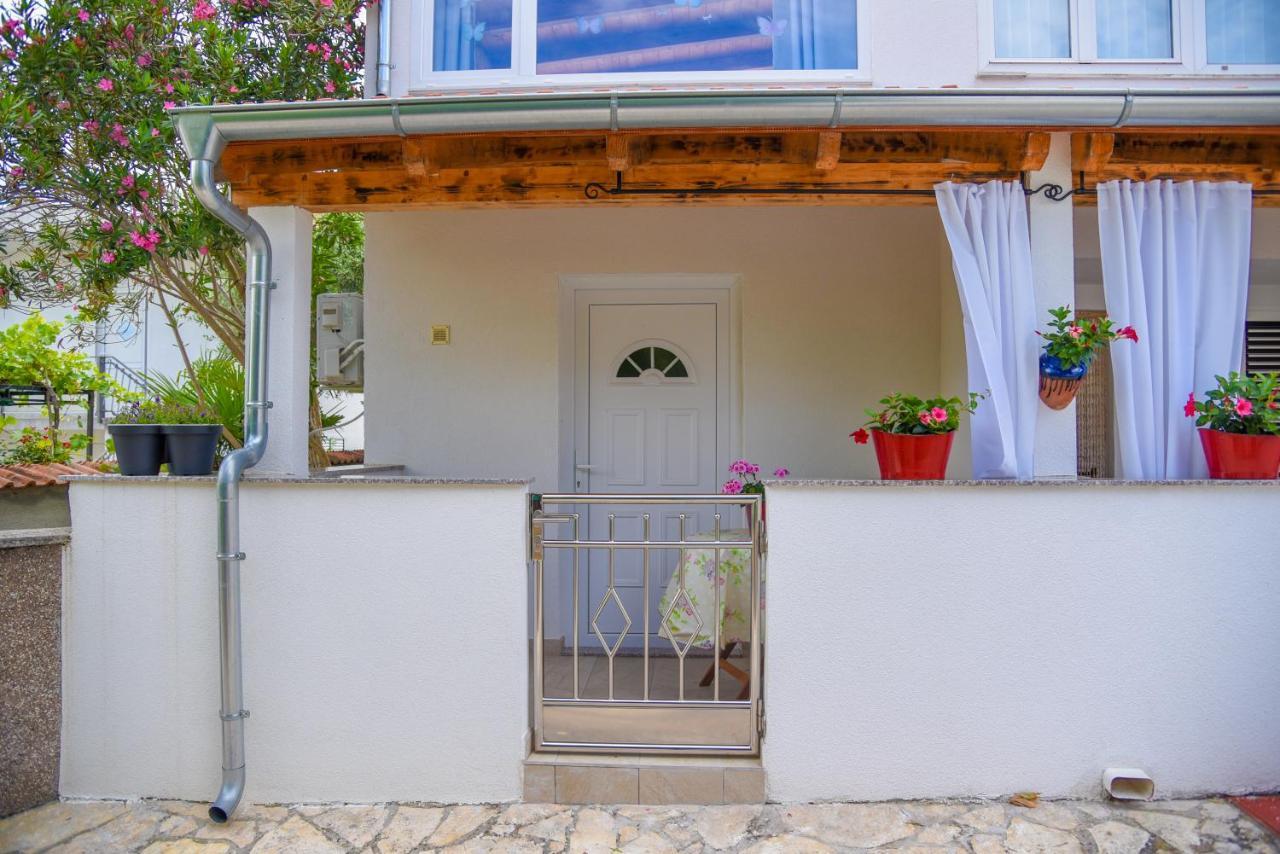 Apartments Haus Hagen Šibenik Exteriör bild